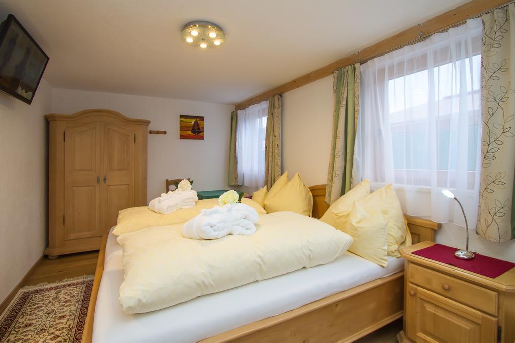 Gertis Ferienwohnung Hochfilzen Habitación foto