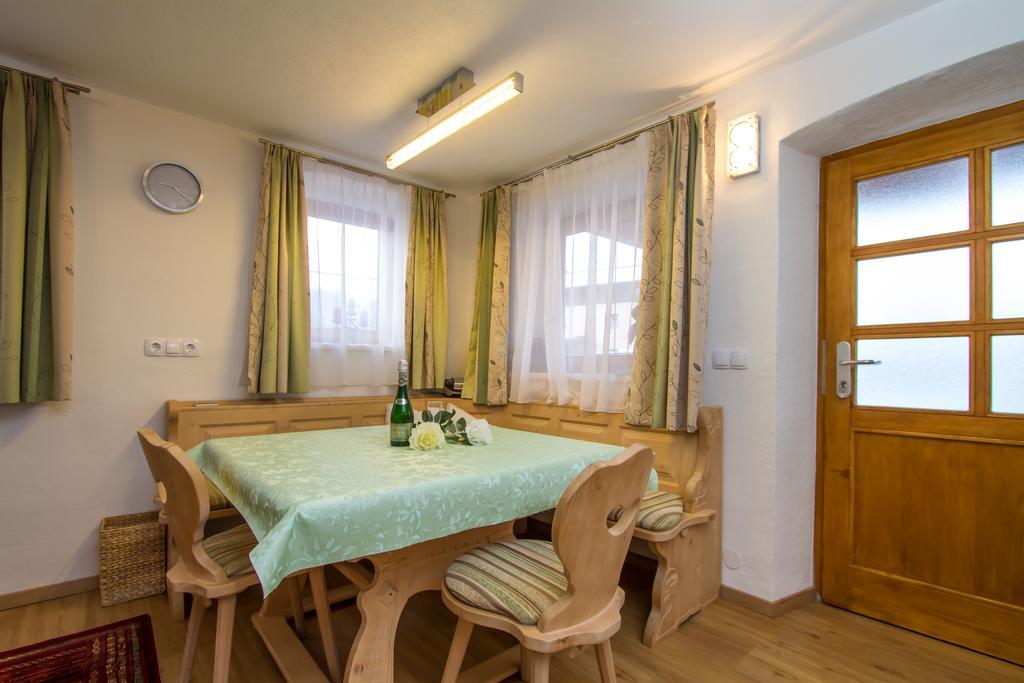 Gertis Ferienwohnung Hochfilzen Habitación foto